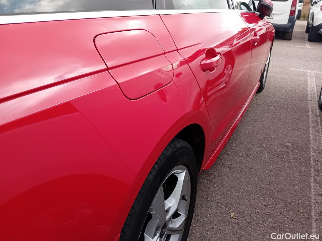  Audi  A4 AUDI  / 2019 / 5P / familiar Avant Advanced 35 TDI 120kW S tronic #34