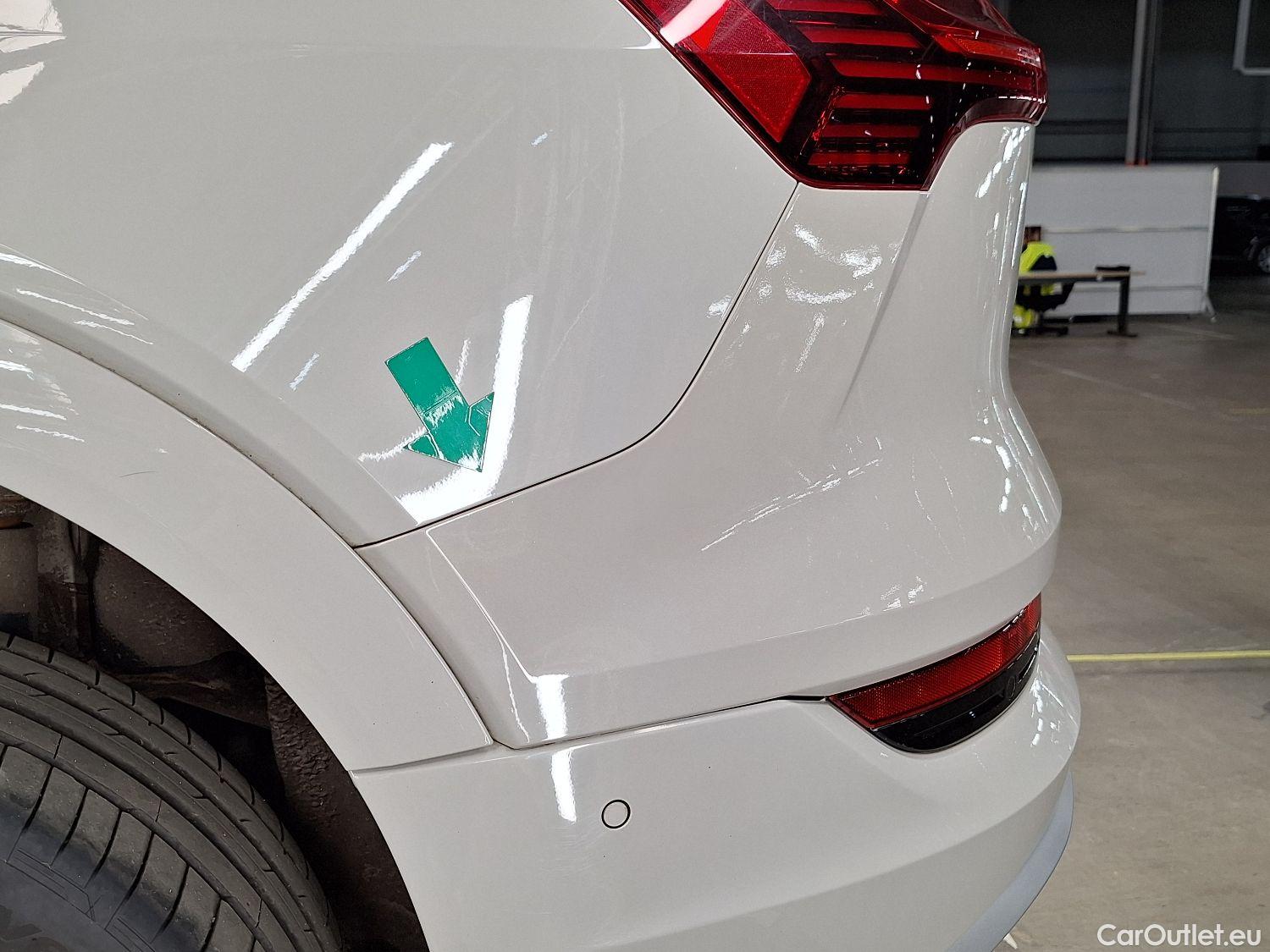  Audi  E-TRON Audi,  '19 BEV, Audi  55 Quattro S-Line 5d #39