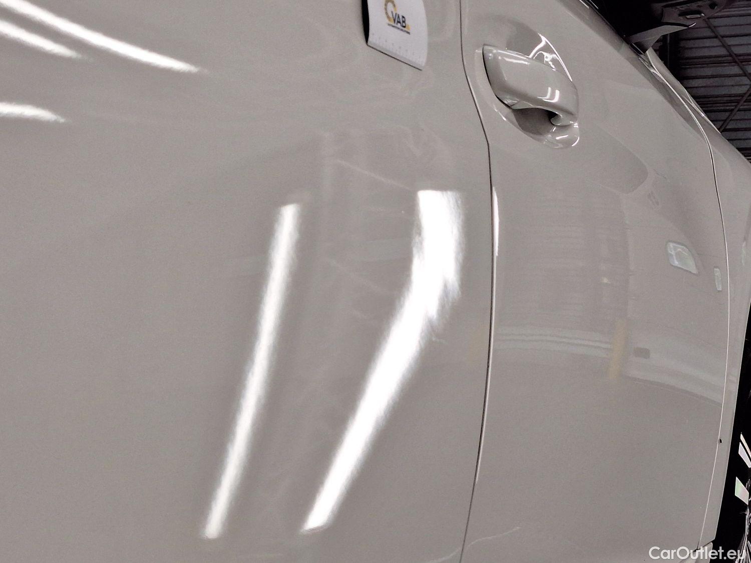  Peugeot  208 Peugeot,  '19, Peugeot  1.2 PureTech 100 EAT8 S&S ?6.3 Allure  #16