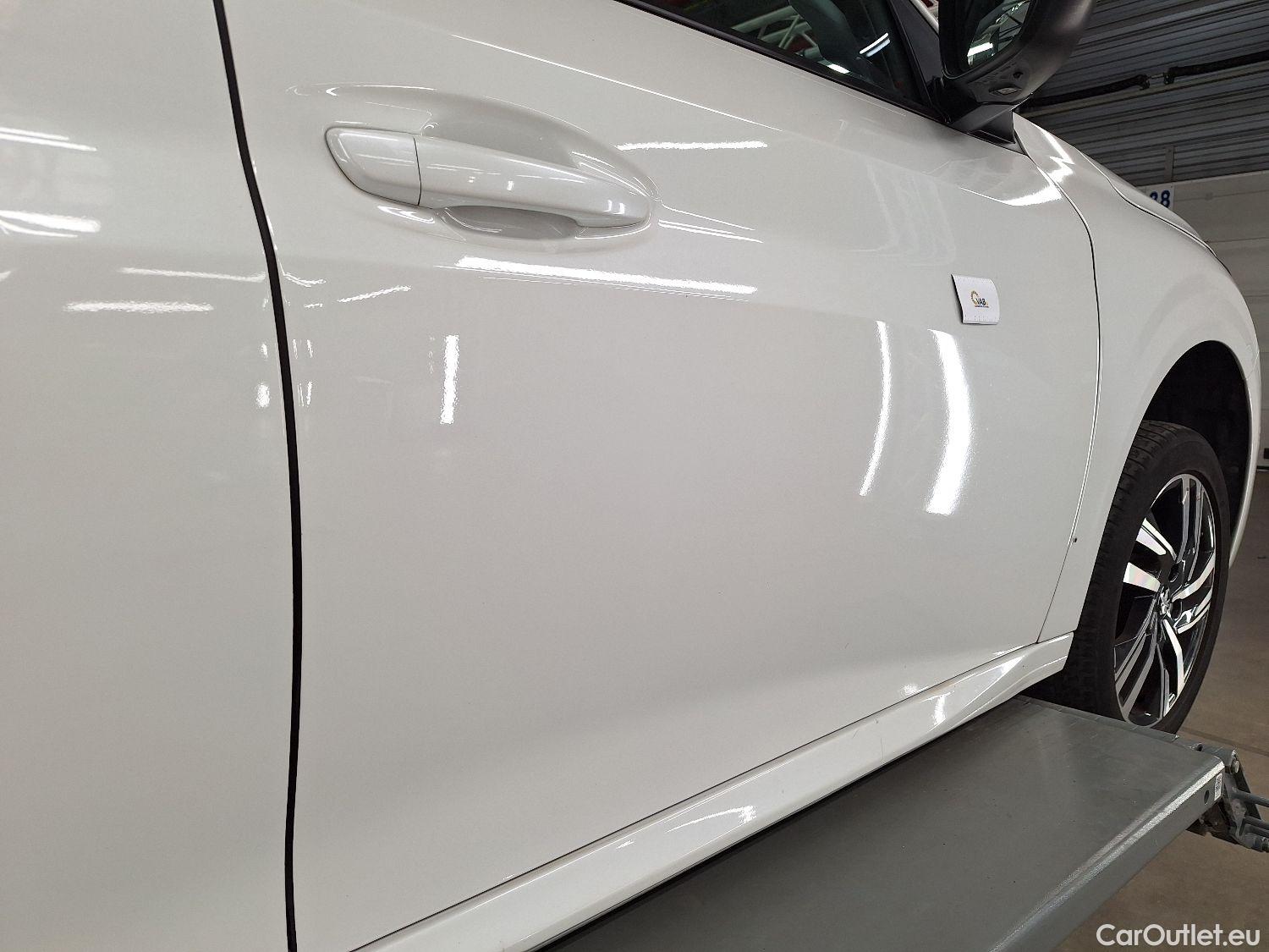  Peugeot  208 Peugeot,  '19, Peugeot  1.2 PureTech 100 EAT8 S&S ?6.3 Allure  #10
