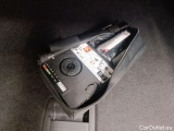  Volkswagen  Golf  Volkswagen VIII 1.0 eTSI 81kW Life Business DSG 5d #14