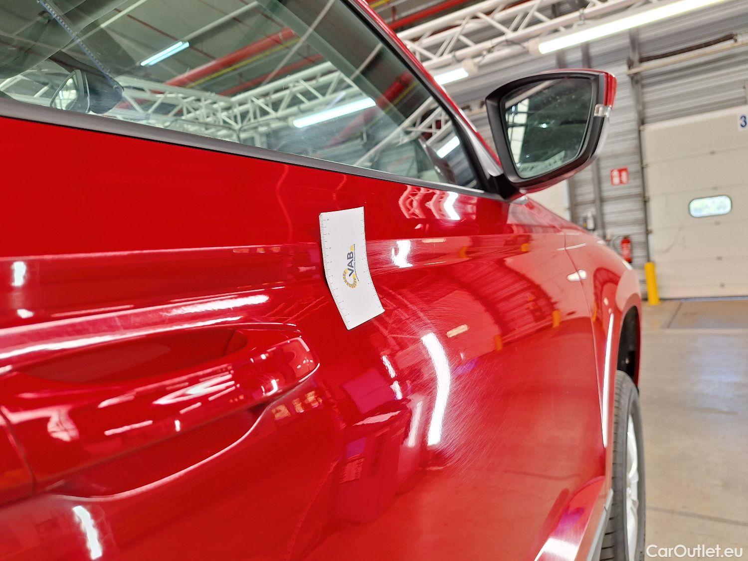  Skoda  Karoq Skoda,  '17, Skoda  1.6 CRTDI 85KW Ambition 5d #2