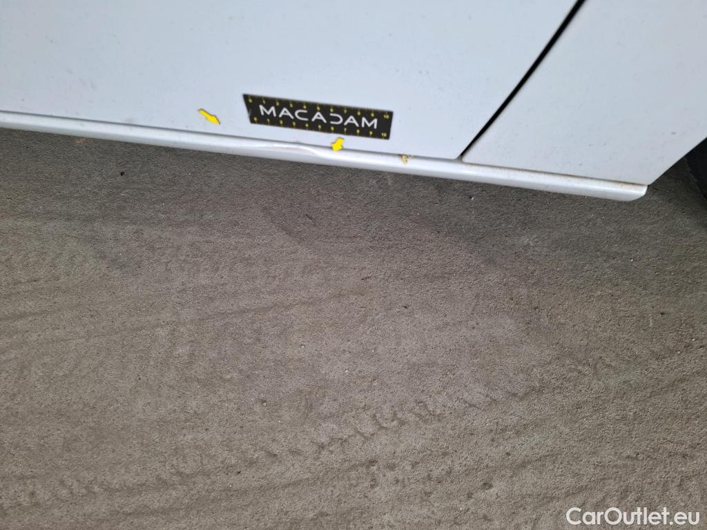  Mercedes  A-Klasse MERCEDES-BENZ Classe A Compact / 2018 / 5P / Berline A 180 d Business Line #20