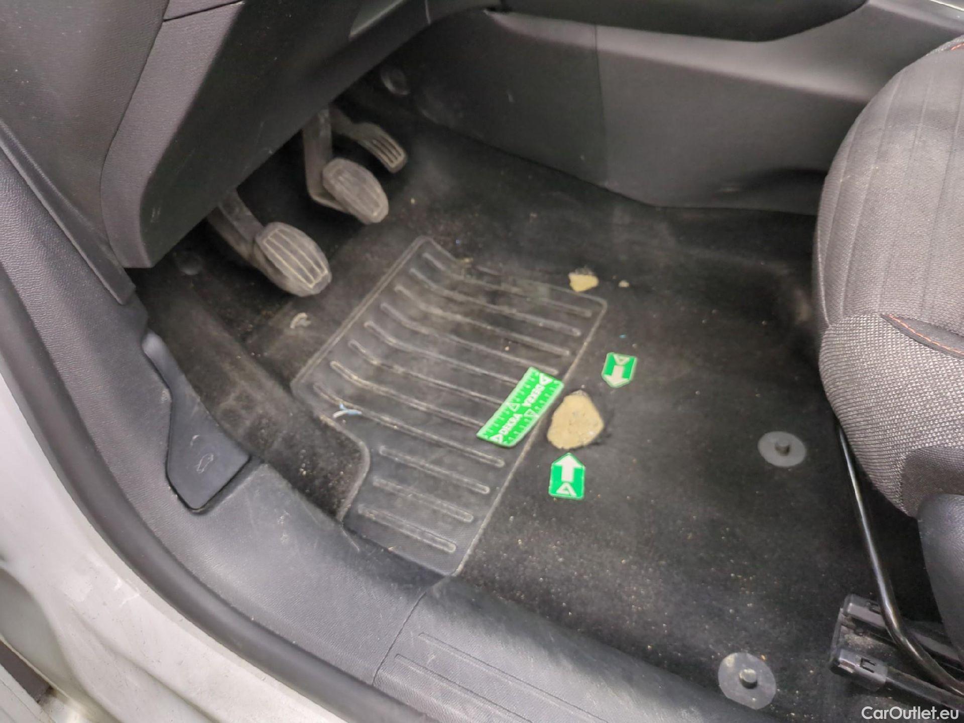  Peugeot  208  Active Business 1.2 PureTech 75CV BVM5 E6d #2