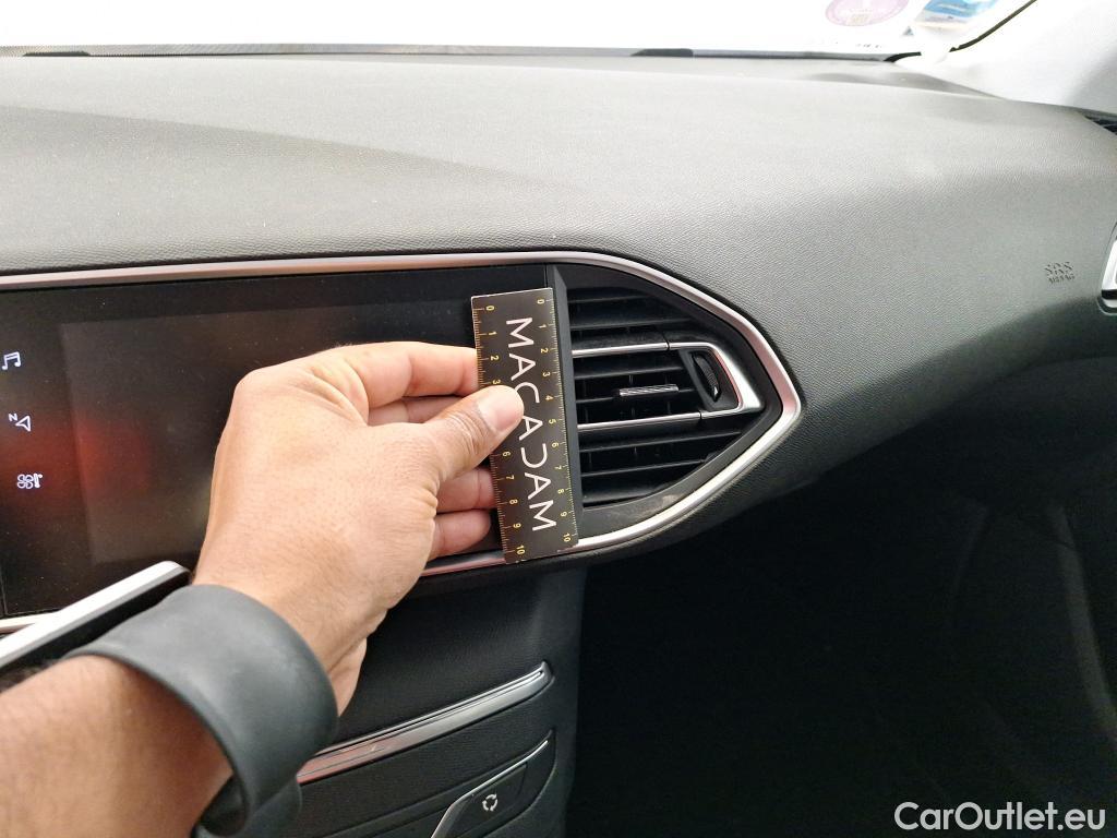  Peugeot  308  Allure 1.2 PureTech 130CV BVA8 E6d #13