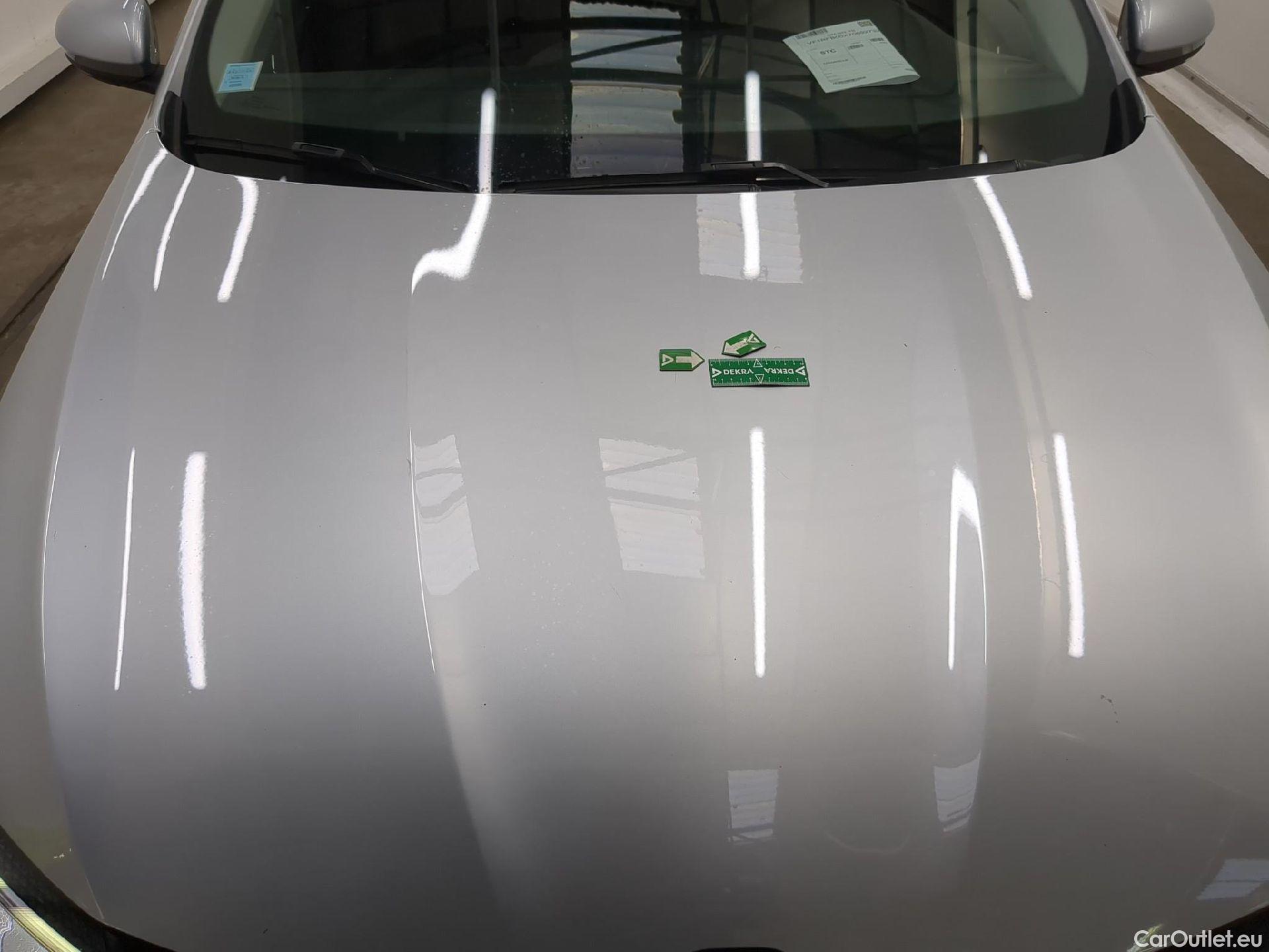  Renault  Megane  IV Berline 5 ptes. Techno 1.5 dCi 115CV BVA7 E6d #29