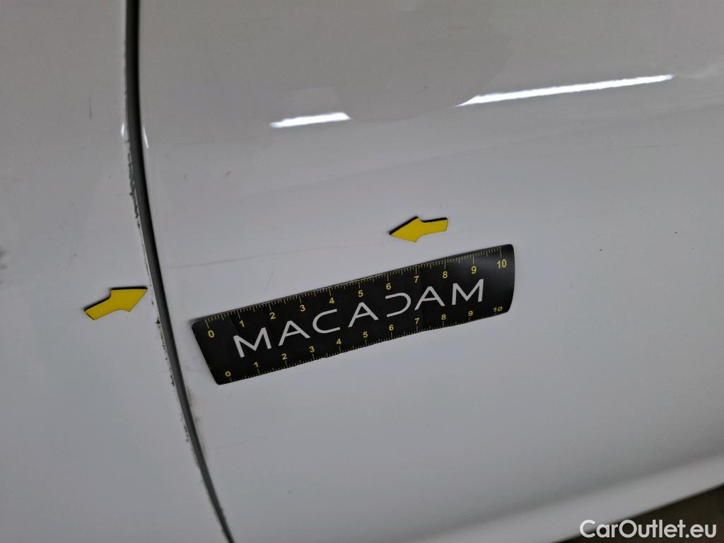  Peugeot  208  Affaire Premium Pack 1.5 HDi 100CV BVM5 E6dT #47