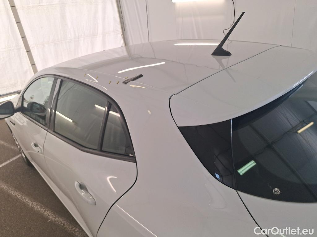  Renault  Megane  IV Berline 5pt. Société Air Nav 1.5 dCi 90CV BVM6 E6 #40