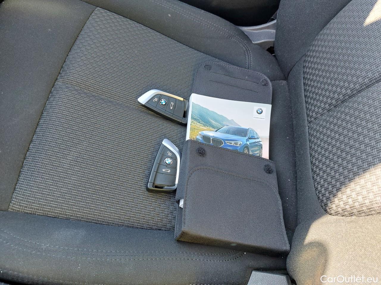  Bmw  X1 BMW  / 2019 / 5P / todoterreno sDrive18dA Corporate #1