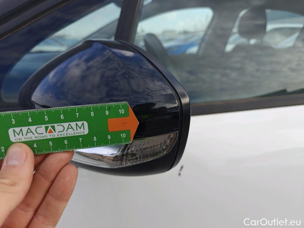  Citroen  C3  Feel Pack 1.5 BlueHDi 100CV MT6 E6d #36