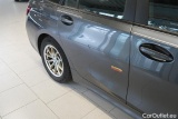  Bmw  Serie 3 Baureihe 3 Touring 320 i Advantage 2.0 135KW AT8 E6d #78