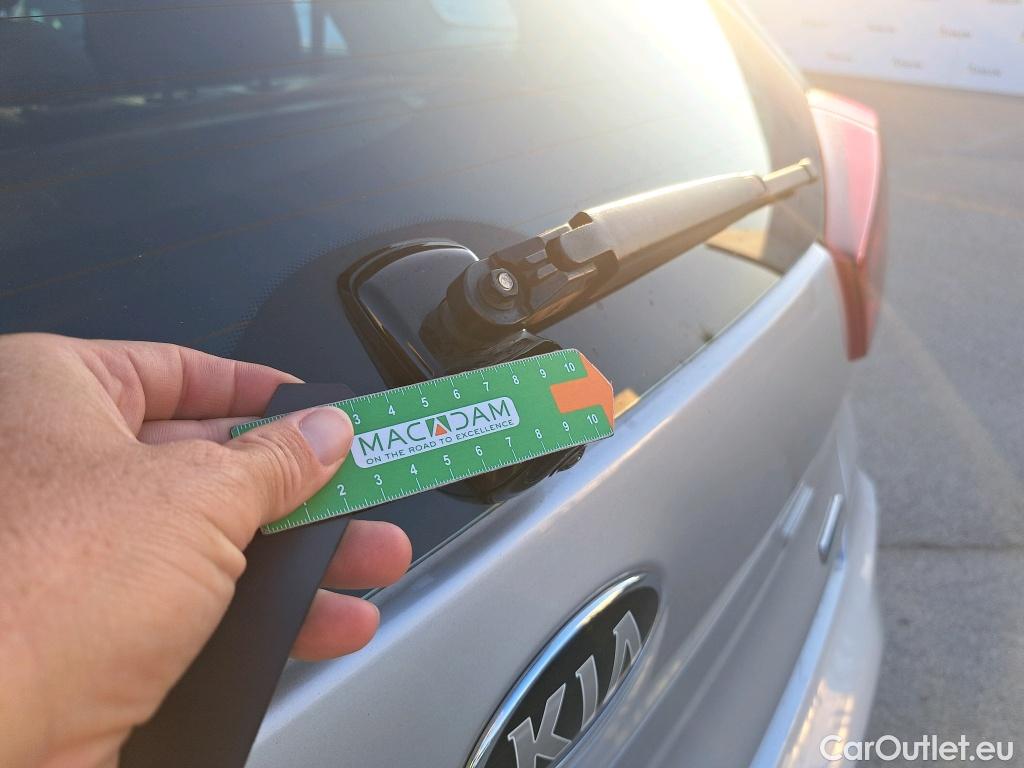  KIA  Niro  Drive 1.6 105CV AT6 E6dT #40