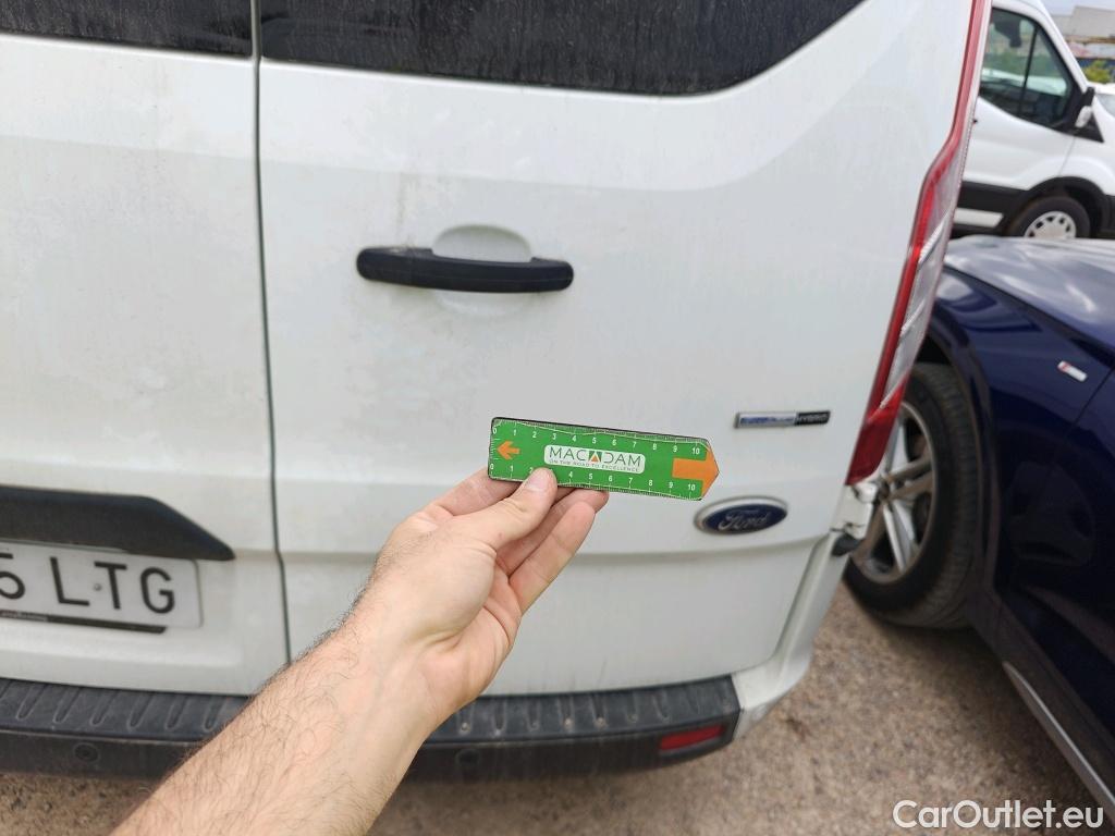  Ford  Transit  Custom Combi / Tourneo Custom 320 L1 Trend 2.0 TDCi 130CV MT6 E6dT #8