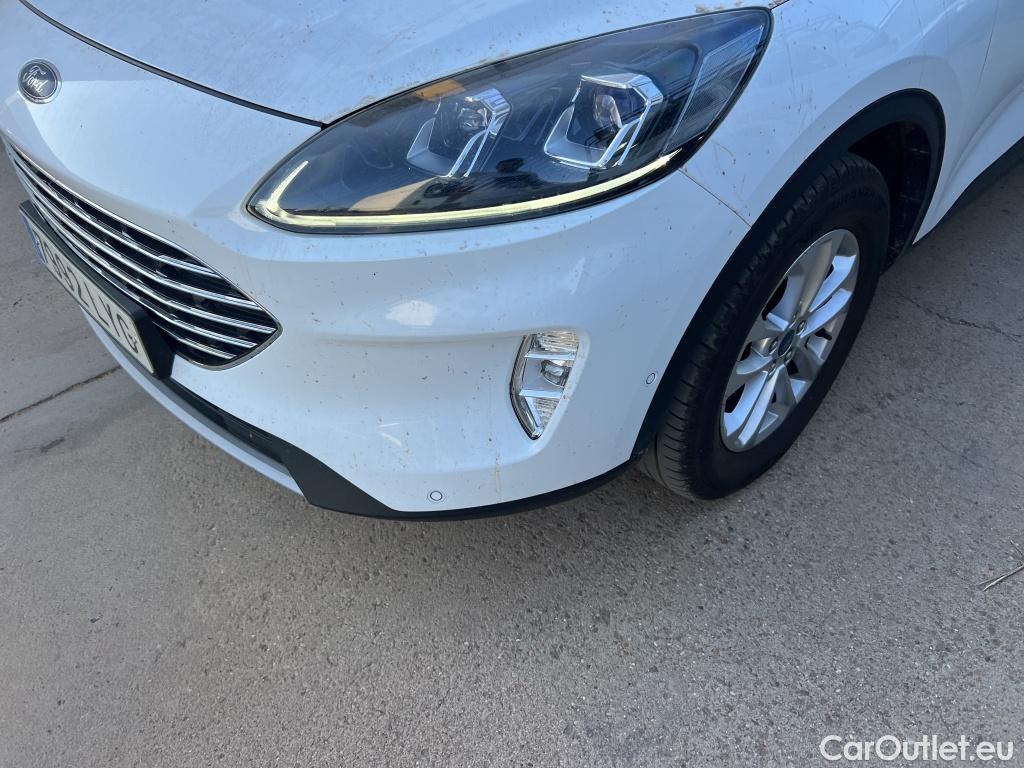  Ford  Kuga  Titanium Hybrid 2.5 190CV ATV E6d #3