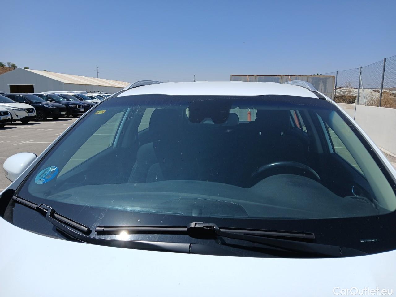  KIA  Sportage KIA  / 2018 / 5P / todoterreno 1.6 MHEV Drive 85kW (115CV) 4x2 #13