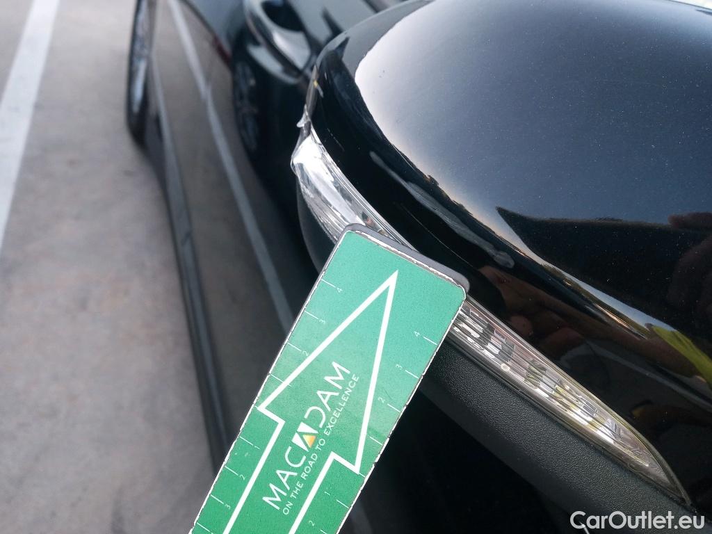  Ford  Mondeo FORD  / 2014 / 5P / berlina con portón 2.0 TDCi 110kW (150CV) Trend PowerShift #35