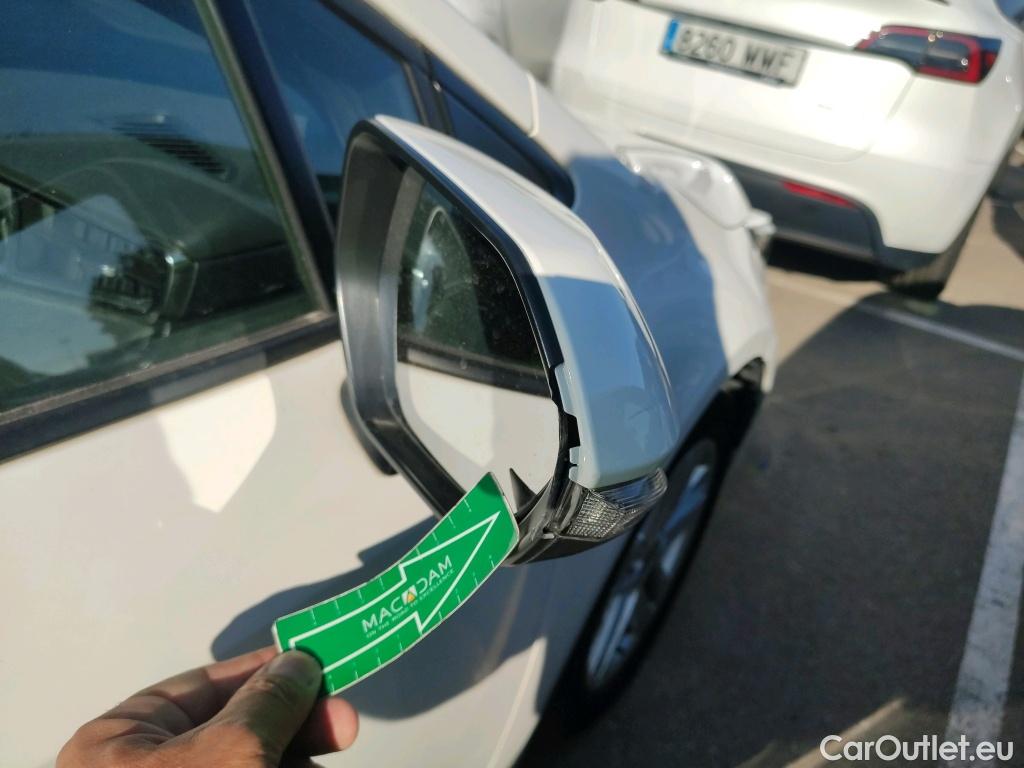  Toyota  Corolla TOYOTA  / 2019 / 5P / berlina con portón 1.8 125H BUSINESS PLUS E-CVT #2
