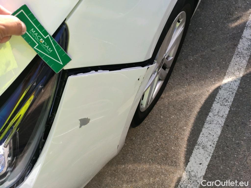  Toyota  Corolla TOYOTA  / 2019 / 5P / berlina con portón 1.8 125H BUSINESS PLUS E-CVT #8