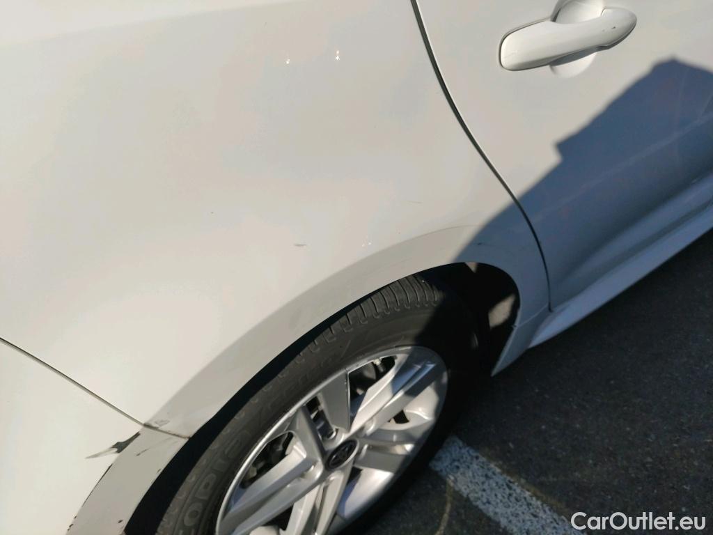  Toyota  Corolla TOYOTA  / 2019 / 5P / berlina con portón 1.8 125H BUSINESS PLUS E-CVT #5