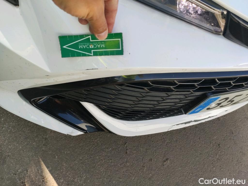  Toyota  Corolla TOYOTA  / 2019 / 5P / berlina con portón 1.8 125H BUSINESS PLUS E-CVT #10