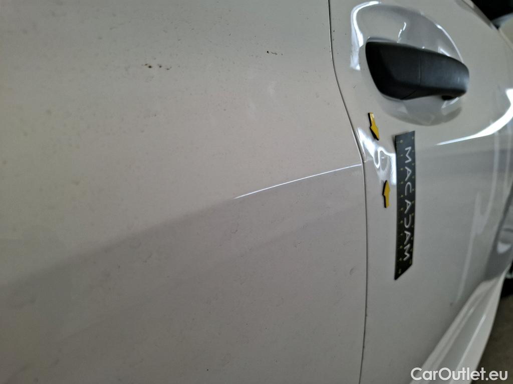  Peugeot  208  Premium 1.5 HDi 100CV BVM6 E6d #9