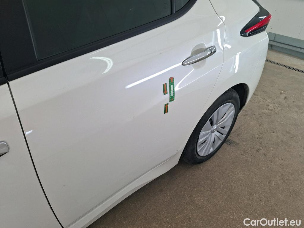  Nissan  Leaf NISSAN  / 2017 / 5P / Berline 150ch Business #1