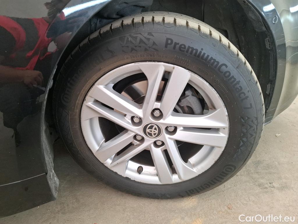  Toyota  Corolla TOYOTA  / 2018 / 5P / Berline Hybride 122h Dynamic Business Stage Acad #95