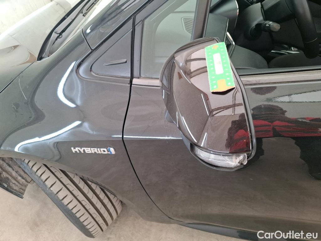  Toyota  Corolla TOYOTA  / 2018 / 5P / Berline Hybride 122h Dynamic Business Stage Acad #98