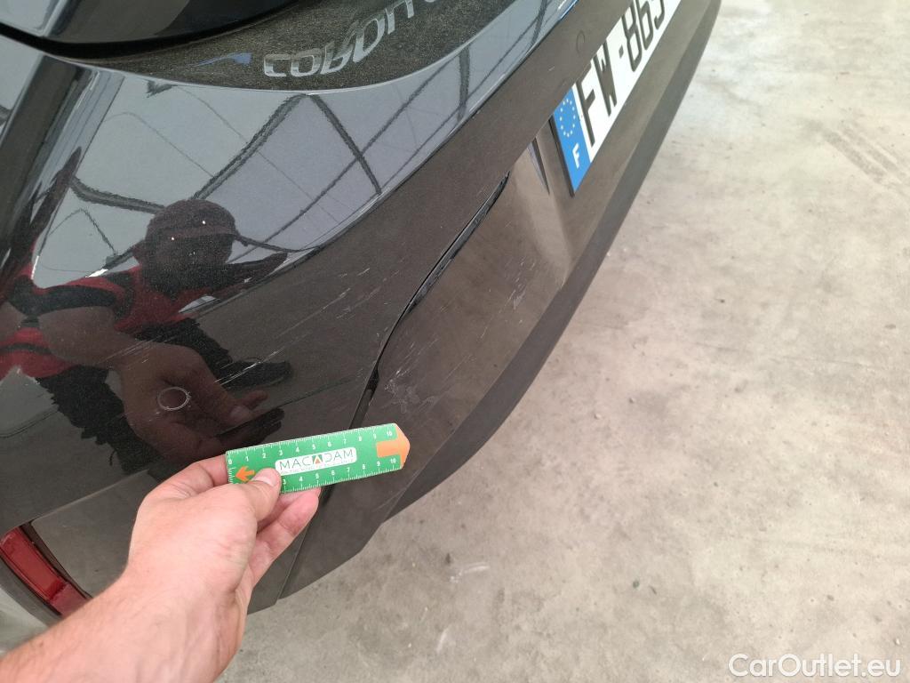  Toyota  Corolla TOYOTA  / 2018 / 5P / Berline Hybride 122h Dynamic Business Stage Acad #12