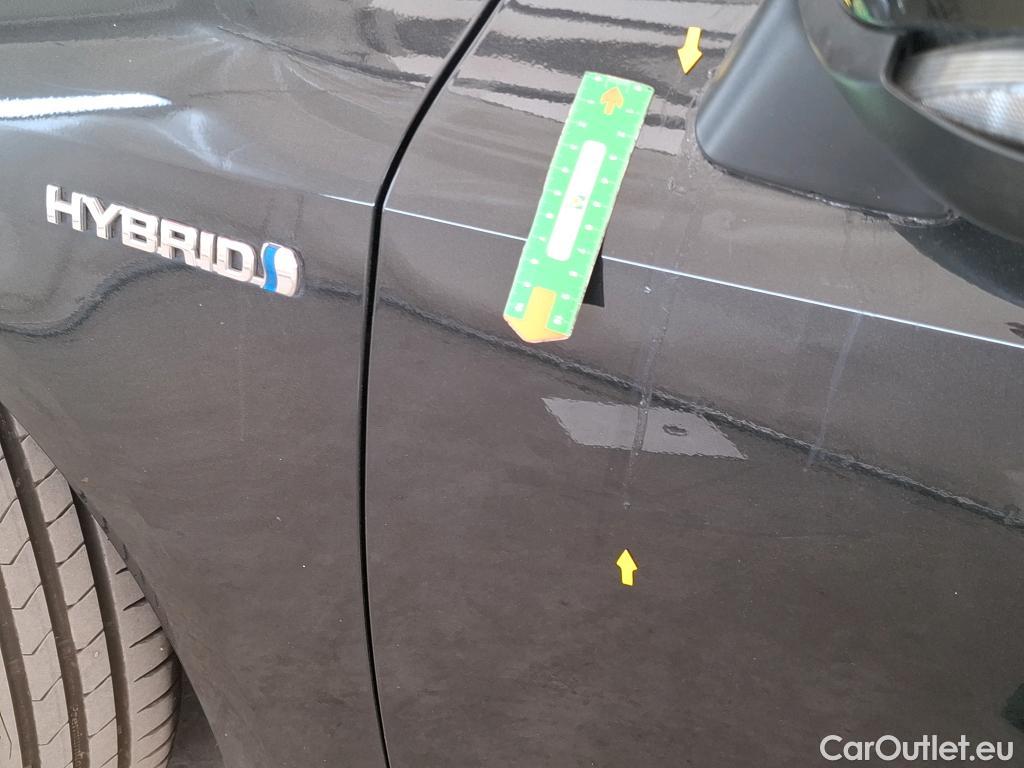  Toyota  Corolla TOYOTA  / 2018 / 5P / Berline Hybride 122h Dynamic Business Stage Acad #61