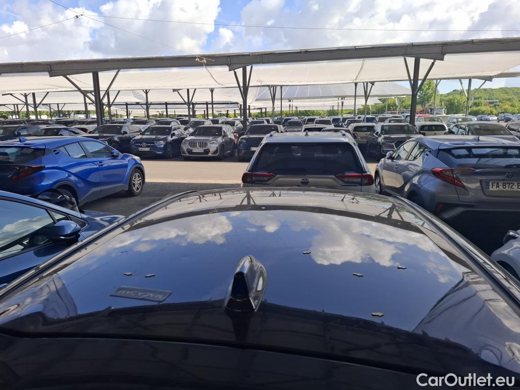  Toyota  Corolla TOYOTA  / 2018 / 5P / Berline Hybride 122h Dynamic Business Stage Acad #36