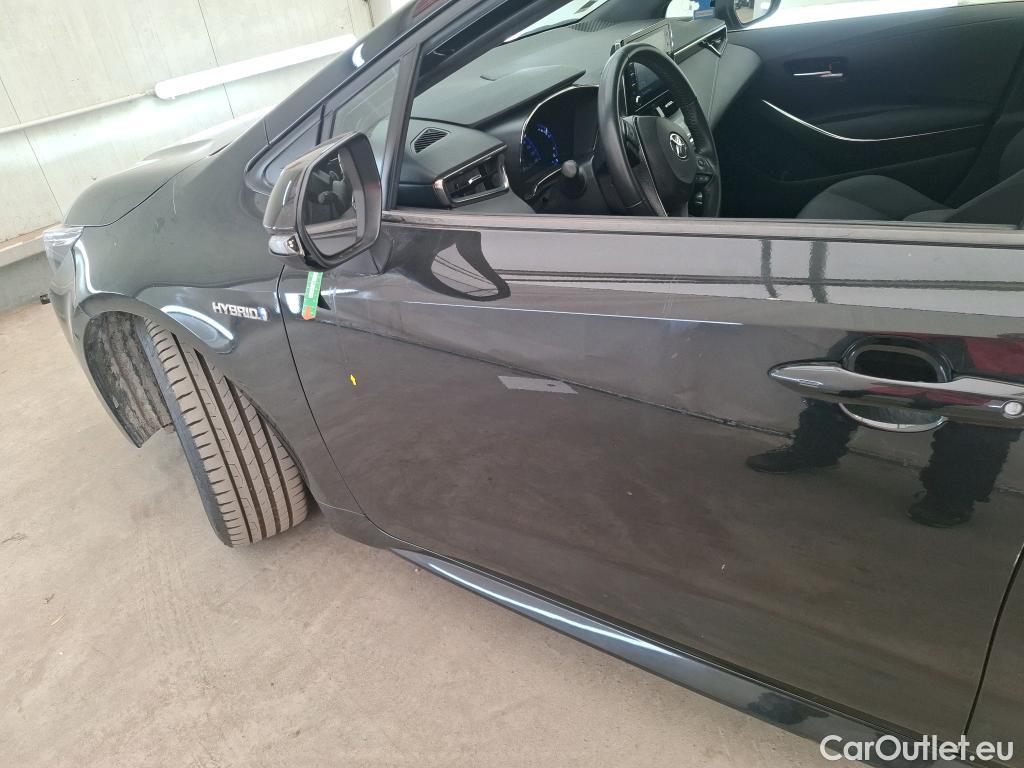  Toyota  Corolla TOYOTA  / 2018 / 5P / Berline Hybride 122h Dynamic Business Stage Acad #60