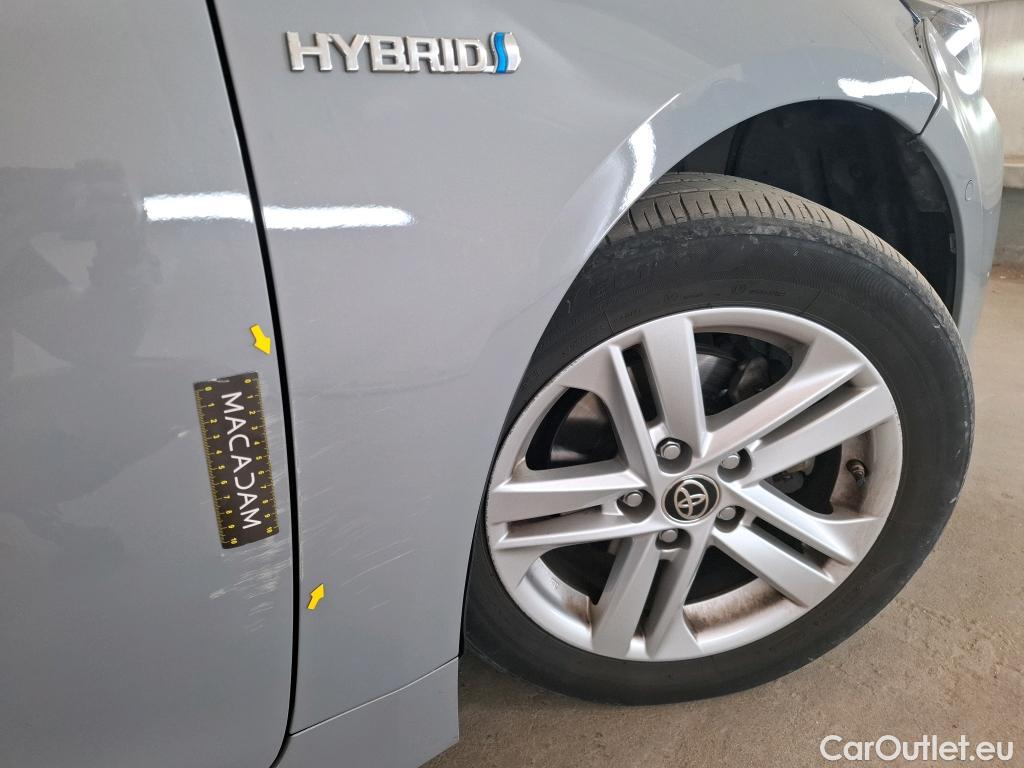  Toyota  Corolla TOYOTA  / 2018 / 5P / Berline Hybride 122h Dynamic Business #16