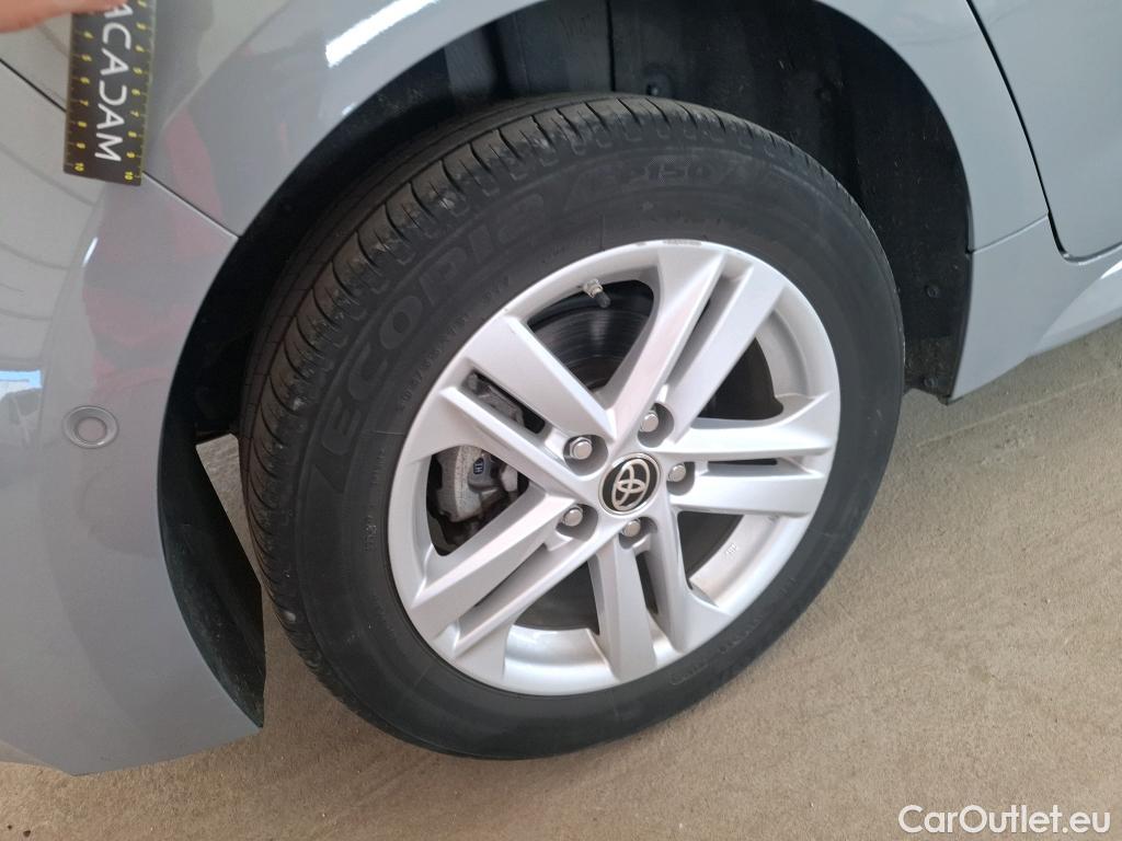  Toyota  Corolla TOYOTA  / 2018 / 5P / Berline Hybride 122h Dynamic Business #47