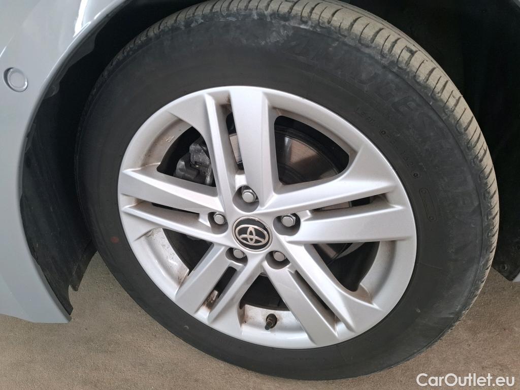  Toyota  Corolla TOYOTA  / 2018 / 5P / Berline Hybride 122h Dynamic Business #42