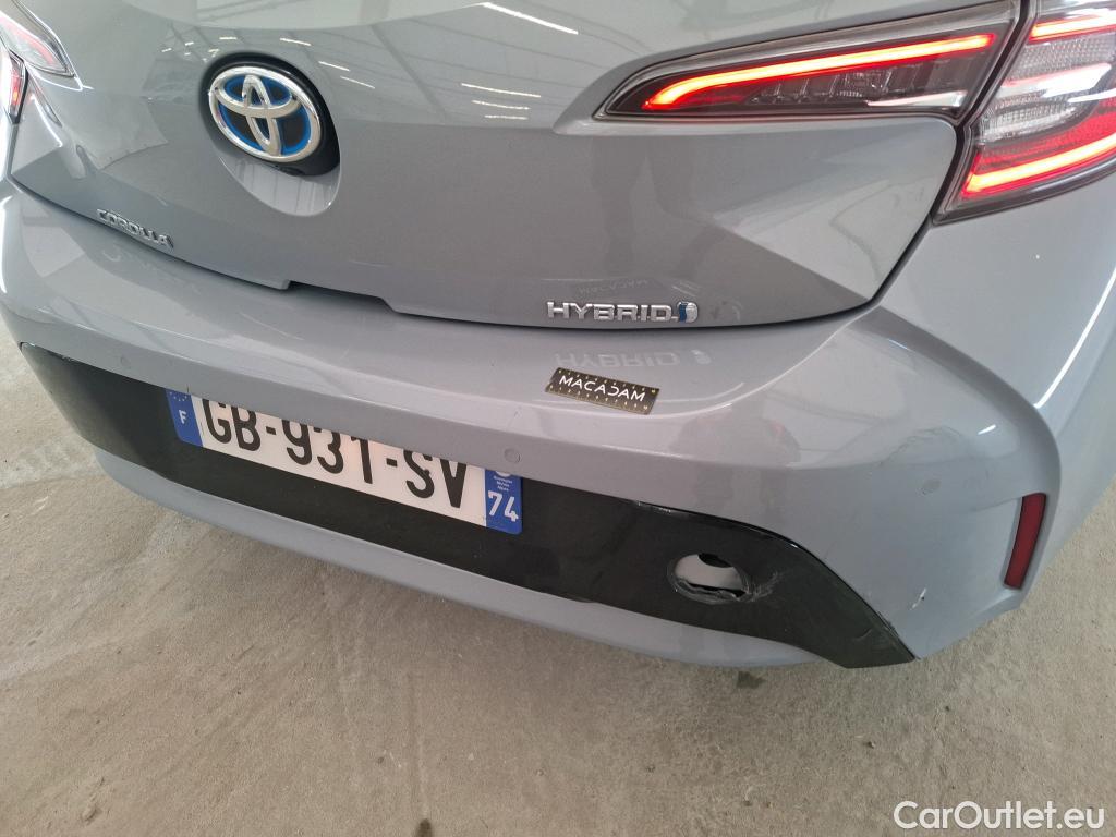  Toyota  Corolla TOYOTA  / 2018 / 5P / Berline Hybride 122h Dynamic Business #29