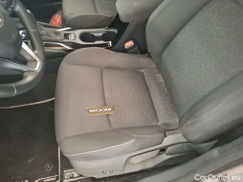  Toyota  Corolla TOYOTA  / 2018 / 5P / Berline Hybride 122h Dynamic Business #72