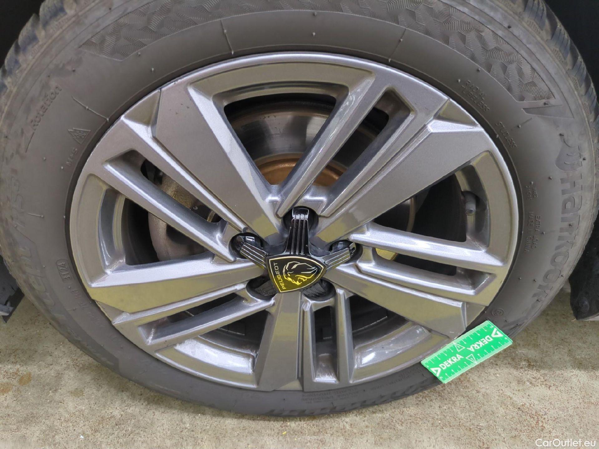  Peugeot  308  Active Pack 1.2 PureTech 130CV BVA8 E6d #8