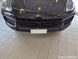  Porsche  Cayenne PORSCHE  COUPE / 2019 / 5P / SUV 3.0 V6 E-HYBRID #25