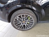  Porsche  Cayenne PORSCHE  COUPE / 2019 / 5P / SUV 3.0 V6 E-HYBRID #77