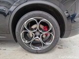  Alfa Romeo   STELVIO ALFA ROMEO / 2017 / 5P / SUV 2.0 TURBO BENZ 200CV EXECUTIVE AT8 Q4 #19