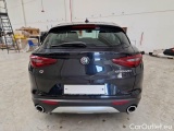  Alfa Romeo   STELVIO ALFA ROMEO / 2017 / 5P / SUV 2.0 TURBO BENZ 200CV EXECUTIVE AT8 Q4 #35