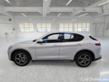 Alfa Romeo   STELVIO ALFA ROMEO / 2017 / 5P / SUV 2.2 TD 210 CV TI AT8 Q4 #8