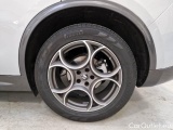  Alfa Romeo   STELVIO ALFA ROMEO / 2017 / 5P / SUV 2.2 TD 210 CV TI AT8 Q4 #32