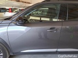  Peugeot  2008 PEUGEOT  / 2019 / 5P / CROSSOVER BLUEHDI 130 EAT8 ALLURE S/S AUT. #81