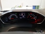  Peugeot  2008 PEUGEOT  / 2019 / 5P / CROSSOVER BLUEHDI 130 EAT8 ALLURE S/S AUT. #4