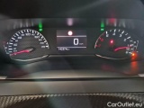  Peugeot  2008 PEUGEOT  / 2019 / 5P / CROSSOVER PURETECH 100 ACTIVE PACK S/S #4