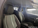  Peugeot  2008 PEUGEOT  / 2019 / 5P / CROSSOVER BLUEHDI 130 EAT8 ALLURE PACK S/S AUT. #13