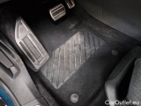  Peugeot  5008 PEUGEOT  / 2017 / 5P / SUV BLUEHDI 130 GT LINE EAT8 S/S AUT. #119