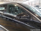  Peugeot  5008 PEUGEOT  / 2017 / 5P / SUV BLUEHDI 180 GT EAT8 S/S AUT. #131